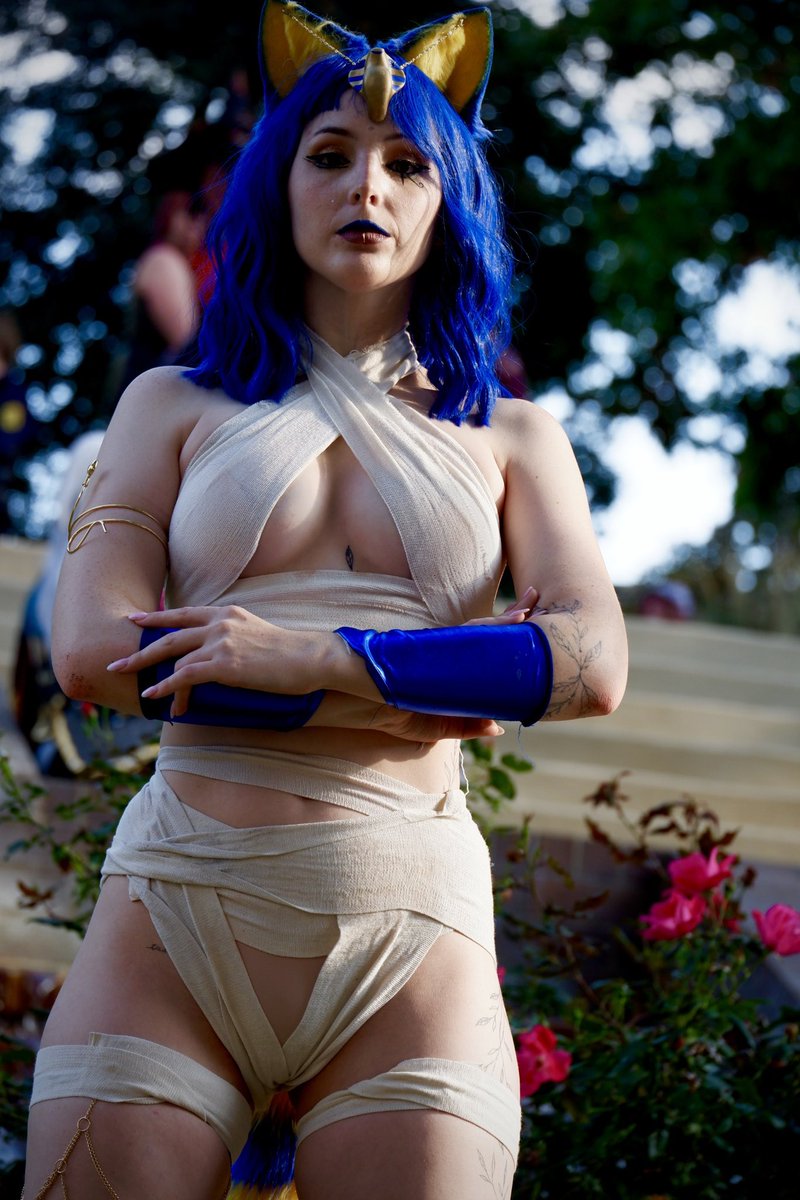 I’m missing #AWA2023 already

Jjk cosplay: <a href="/WeirdBlackHippy/">WeirdBlackHippie ☮️</a>