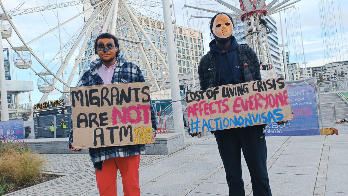 I’ve never dressed up for #Halloween before, preferring to celebrate life!

This year, @MigrantVoiceUK campaign is too good a cause not to join in though so here’s me in Birmingham today.

Please read #actiononvisas tweets to find out more!