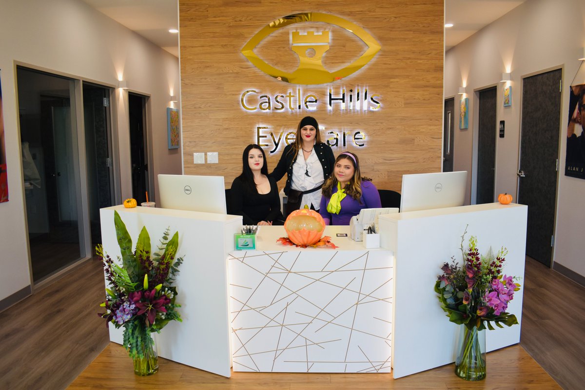 CastleHillsEC's tweet photo. Happy Halloween From Castle Hills Eye Care!!!!

#castlehillseyecare #Halloween #costumeparty #worklife #carrollton #texas #spookyseason #eyecare https://t.co/38t7F0fSh5