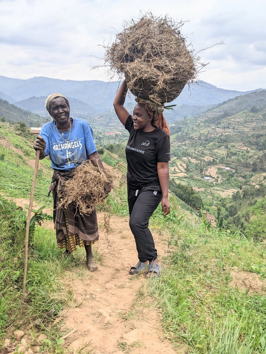 Nothing is joyful as landing hands to the World! #WomenInAgriculture