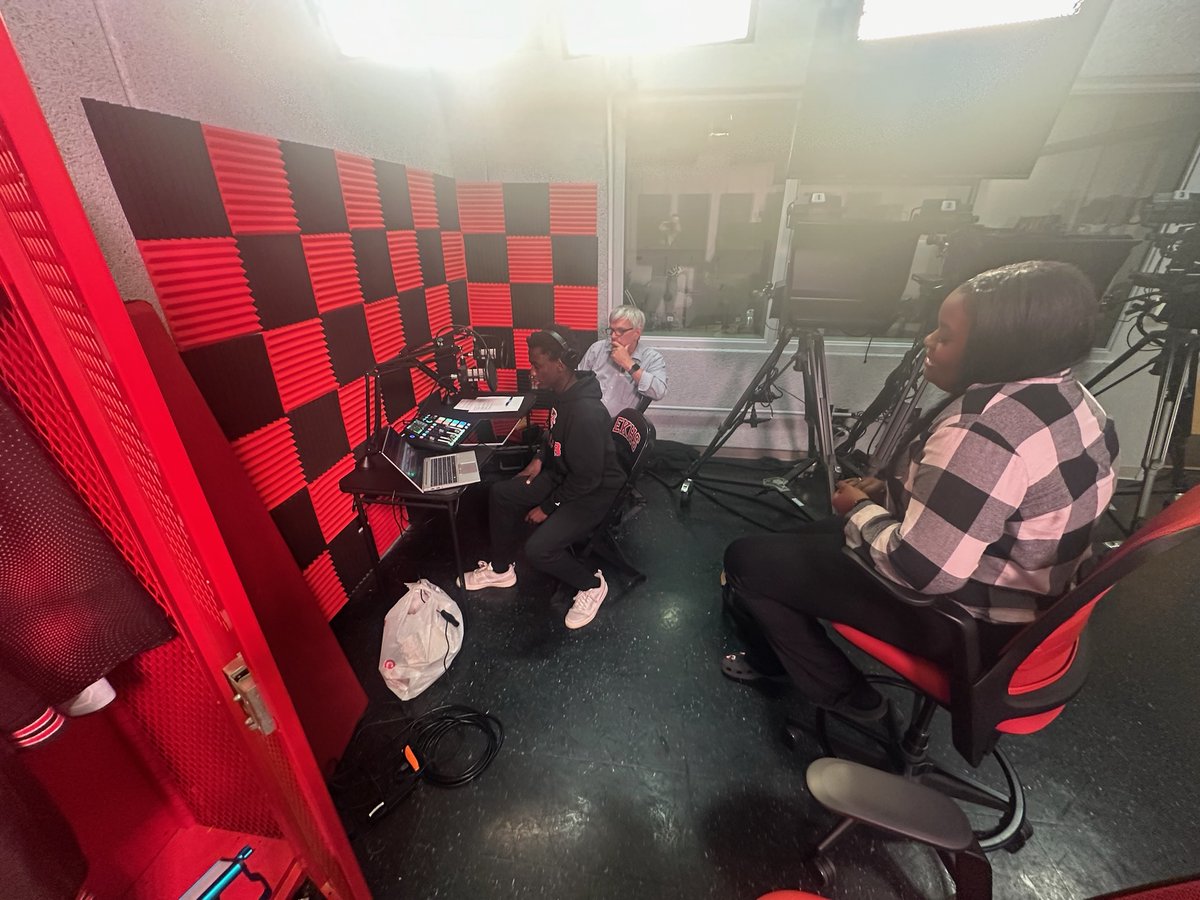We're rolling right along - our East Kentwood High  School (Kentwood, MI) station is up and running on the HSRP!  

Five stations and one more on the way in the coming weeks from Baton Rouge.  Listen in to all our stations at HighSchoolRadioProject.org. | @MichBroadcaster