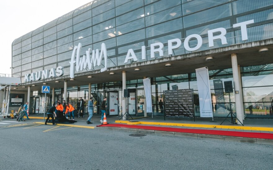 Headed to the other place: @colbychamberlain.bsky.social