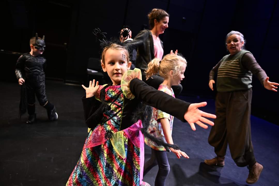 Meitheal tweet media