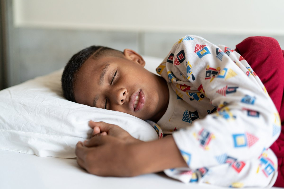 Do you need tips to help your child to sleep? Visit our website for advice and information bit.ly/3RZDqsX #Surrey #SleepTips #SleepAdvice #Surreyfamilies