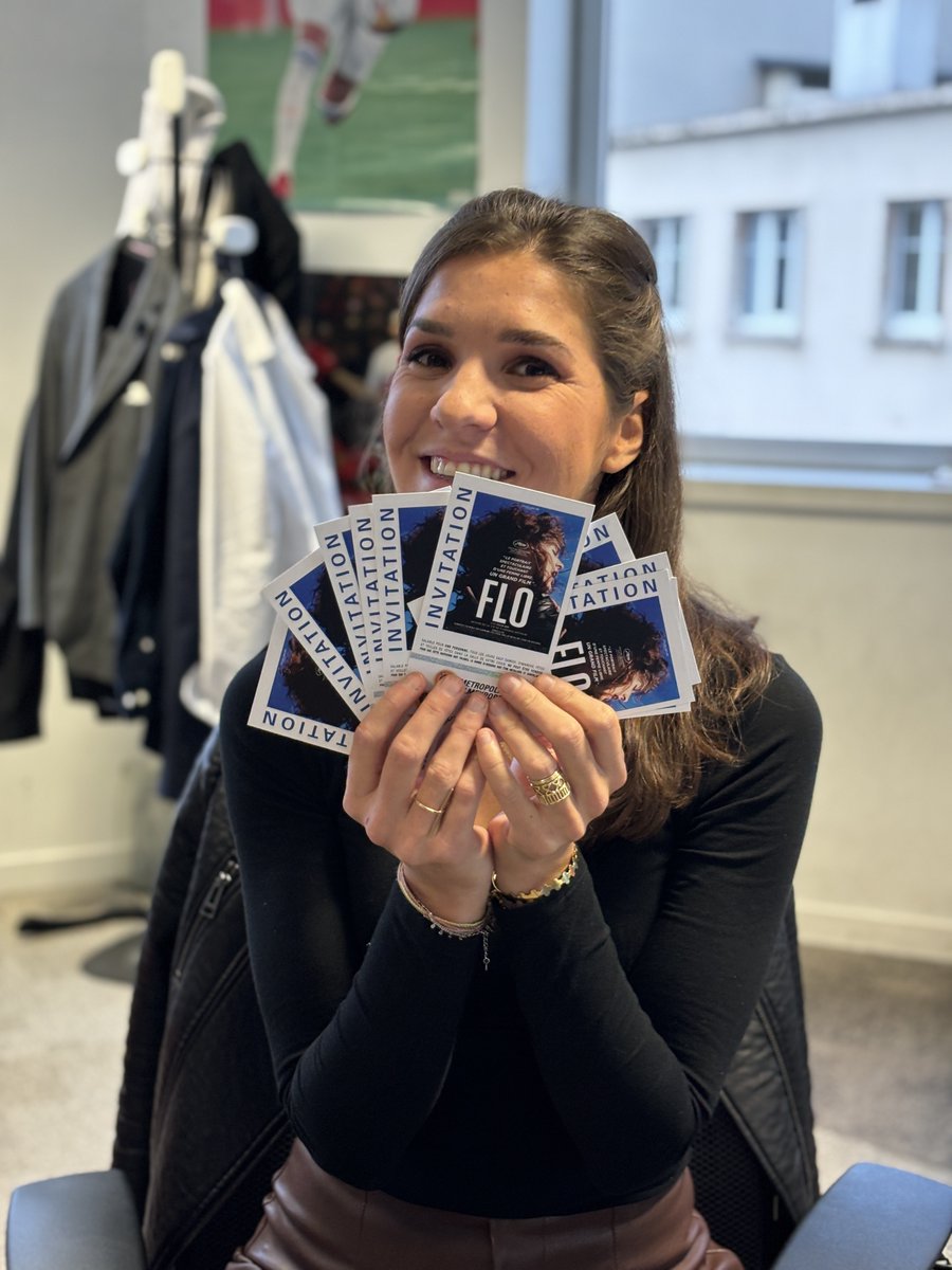 🎁 CADEAU 🎁

À l’occasion de la sortie du film « Flo », qui retrace l’histoire de Florence Arthaud, avec Stéphane Caillard et Alisson Wheeler,on vous offre 2 places de cinéma.

Et il y aura 5 vainqueurs ! 🤗

RT + follow <a href="/lequipedegreg/">L'ÉQUIPE de Greg</a> et <a href="/Metropolitan_Fr/">Metropolitan Films</a>
 
#EDG