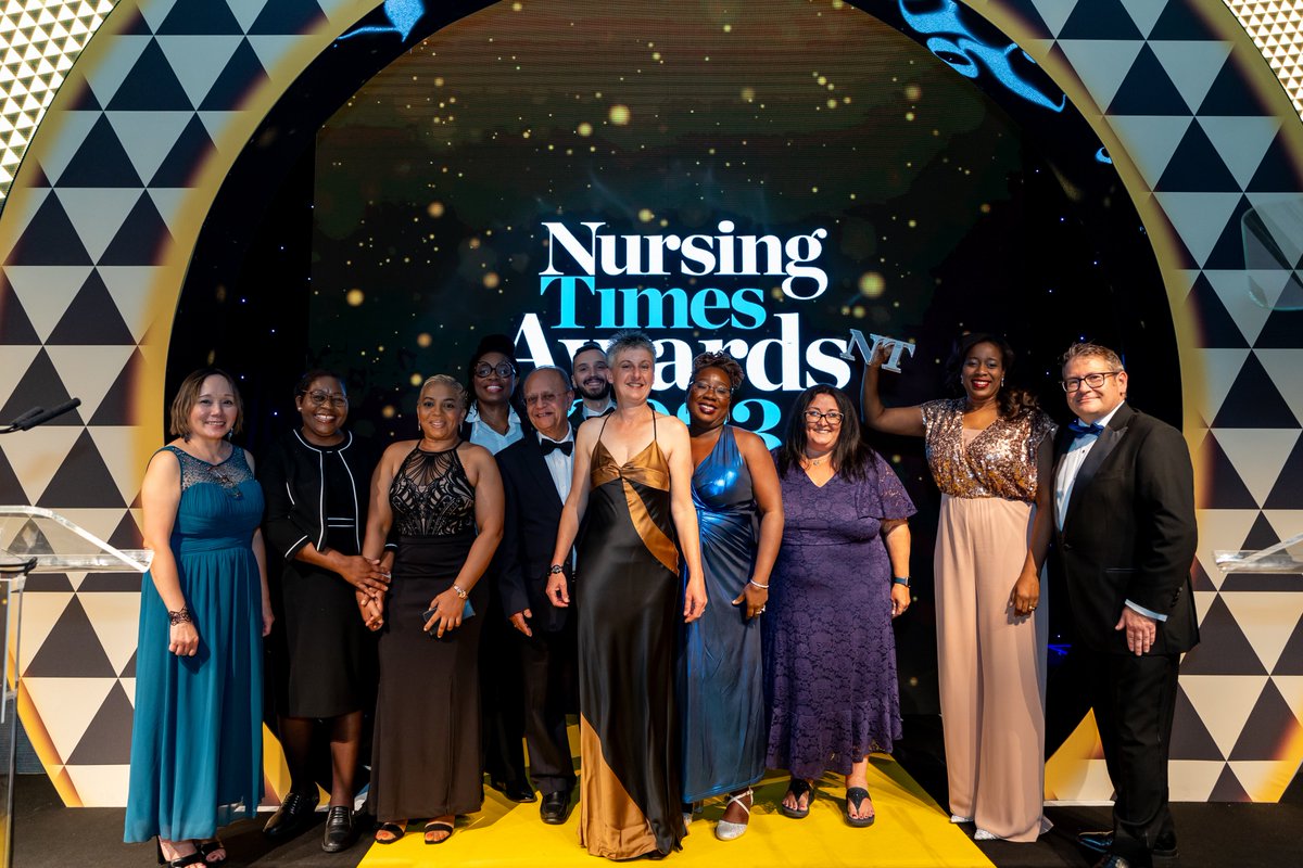 Congratulations to our Eye Envoys team, who were awarded a coveted Nursing Times award for their work in educating and upskilling community healthcare workers to better support people living with sight loss. Read more about their work: moorfields.nhs.uk/news/eye-envoy…
