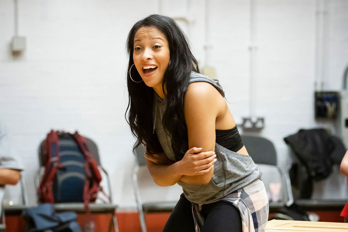 Jenny Fitzpatrick performs “As Long As He Needs Me” from Oliver! – first listen whatsonstage.com/news/jenny-fit…