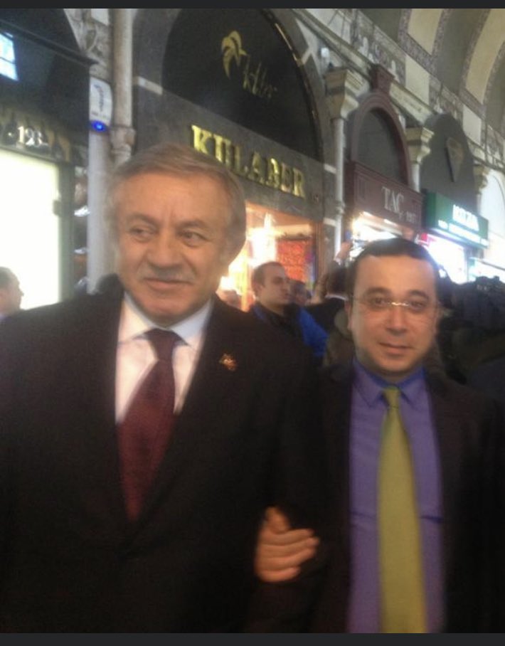 CELAL ADAN'IN İSABETLERİ SÖZLERİ AYNİSİYLE BİZİM SÖZÜMÜZDÜR! 
CELAL ADAN SAHİPSİZ DEĞİLDİR
YALNIZ DEĞİLDİR!
SALDIRILAR, İSTİFA ÇAĞRILARI, HAKARETLER AYAKLARIMIZIN ALTINDADIR VE HÜKÜMSÜZDÜR! <a href="/celal_adan/">Celal ADAN</a>