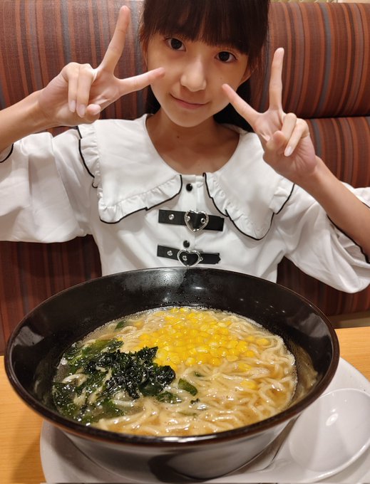 Twitterのコスプレ画像15