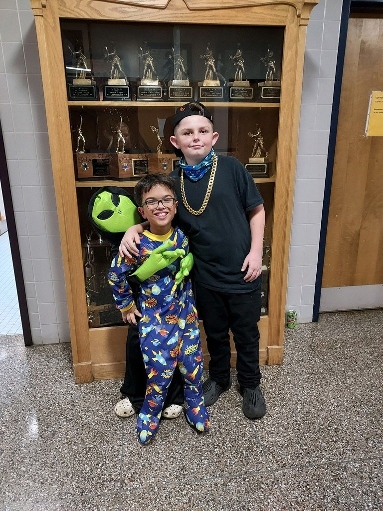 Livonia Middle/High School tweet media