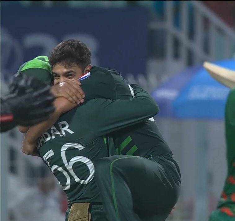 HassanAbbasian's tweet photo. Cutest pictures on internet today🥹❤️
#PAKvsBAN https://t.co/wcU53G25Sn