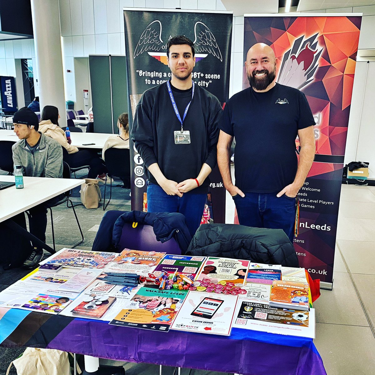 Angels Medi & Rob on the roadshow visit to the Headingley campus of Leeds Beckett University - find us in the hall by the Carnegie Cafe until 3pm to chat about all things LGBTQ+ in Leeds 🏳️‍⚧️❤️🏳️‍🌈 

#MakeFriendsInLeeds #BeSafeFeelSafe #Leeds