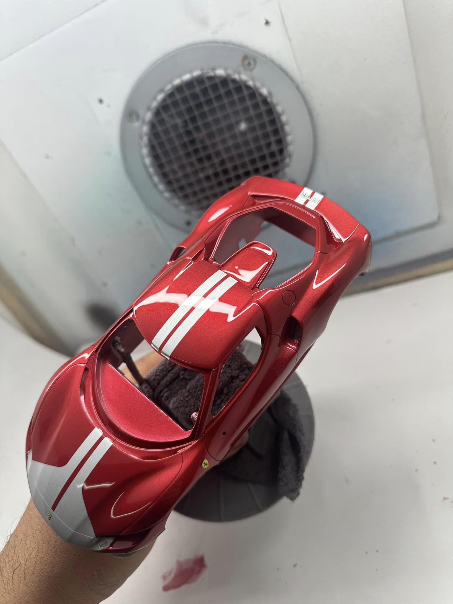 Ferrari 296 GTB 1:24