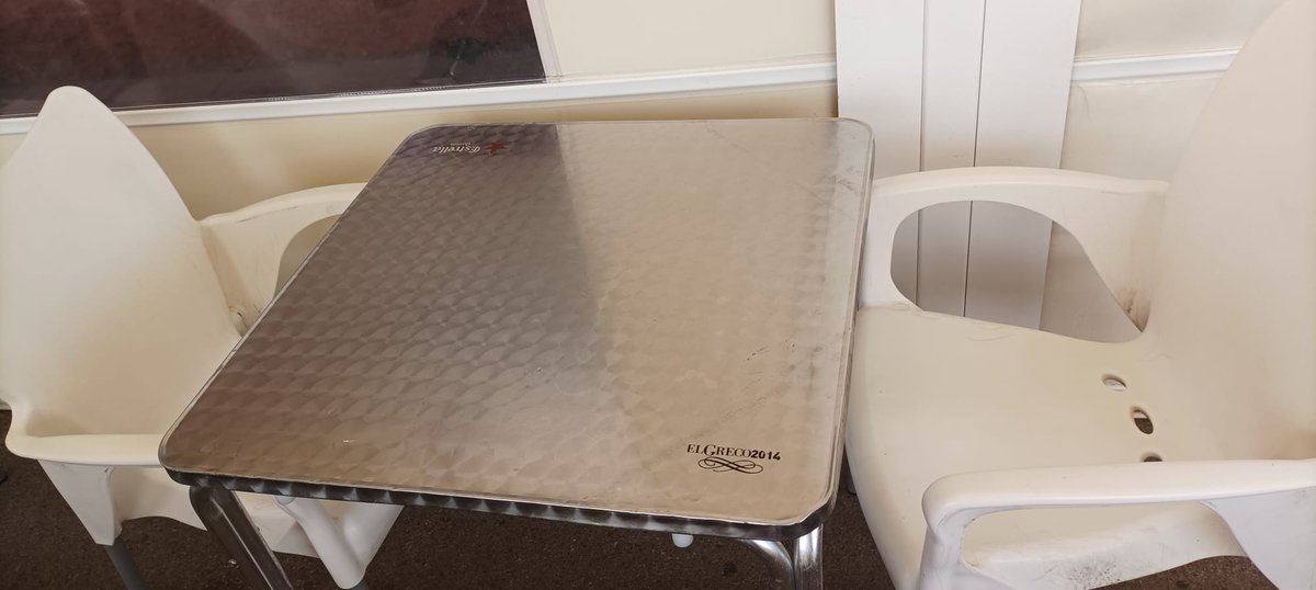 MasRotulo's tweet image. "Churrería Fira Chocolatería"
Hemos utilizado vinilo con impresión digital y también vinilo de protección.
Podemos darle un nuevo cambio de imagen a tu local, a tus muebles...No pierdas la ocasión de dar una nueva imagen y que por su puesto, llame la atención de tus clientes.