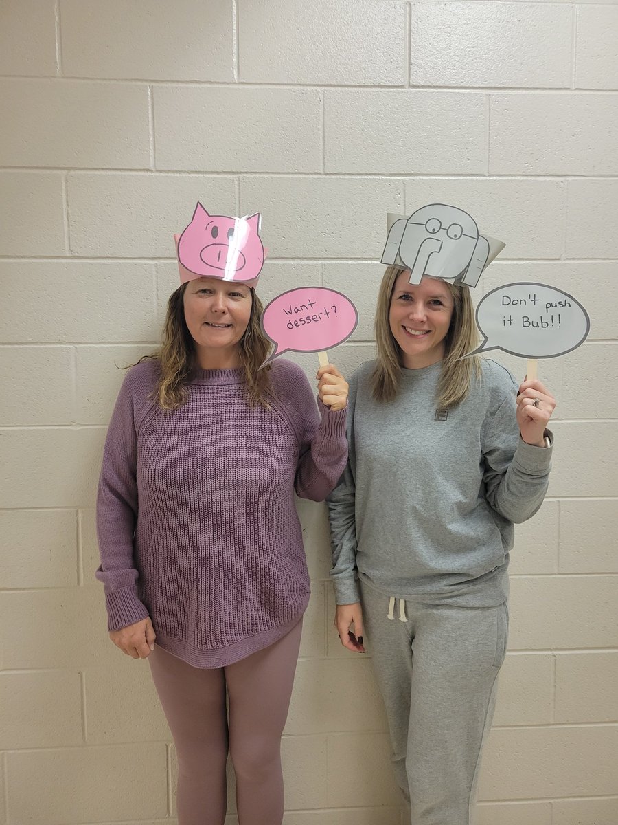 Happy Halloween!! 🕷🕸🎃👻
Love, Piggie &amp; Elephant 
<a href="/HeritageGlenPS/">Heritage Glen PS</a>