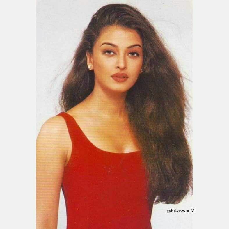ARBfanforever's tweet photo. HAPPY BIRTHDAY AISHWARYA RAI https://t.co/v9Jkf9bGhz