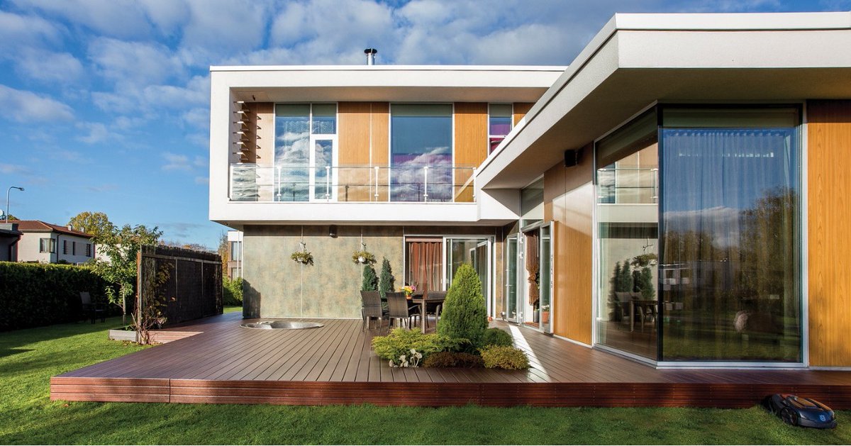 rinatodecking's tweet image. The double-sided boards provide a choice of profile that will complement any homes style, and just like wood our WPC decking looks and feels incredibly natural with a consistent colour and texture.

#decking #wpc #wpcdecking #wpcdeck #deck #rinato #rinatodecking #compositedecking