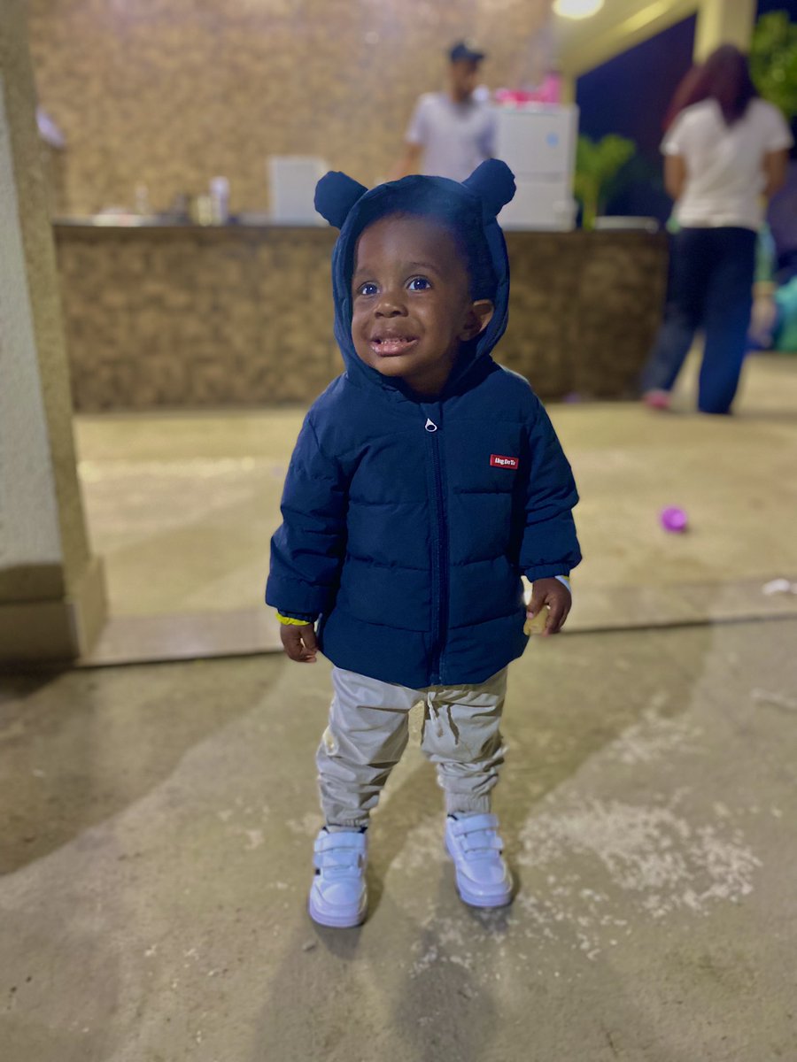knDutraa's tweet photo. 2 anos do amor do papai, meus parabéns filho, papai te ama muitooo meu príncipe ❤️❤️🎉🎉🎂🎊🎈🎁 https://t.co/N73wp4we6W