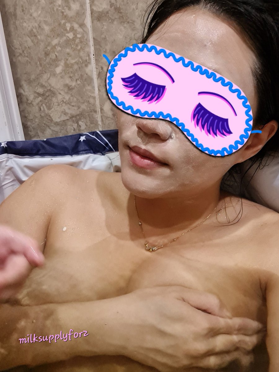 Been busy for so many days... its 30min break for me with herbal bath.. 
Hopefully there's good sleep tonight