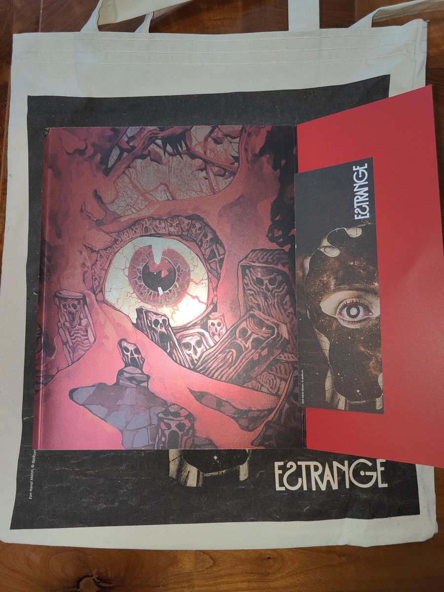 baalooos (@baalooos) on Twitter photo Magnifique tome 1 de la revue #Estrange par <a href="/FrancoisTheurel/">François Theurel</a>. Hâte de me lancer dans la lecture Magnifique tome 1 de la revue #Estrange par <a href="/FrancoisTheurel/">François Theurel</a>. Hâte de me lancer dans la lecture