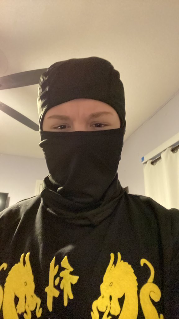 hellfirevannie's tweet image. woooopsies might've made my own ninja brian costume
(uhhh #ninjasexparty or something)