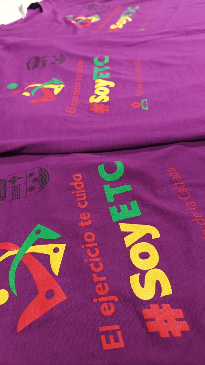 MasRotulo's tweet image. Desde puebla de la calzada han confiado en nosotros para hacerles este trabajo de personalización de camisetas.

Van dirigidas a "El ejercicio te cuida"

Hemos utilizado tinta textil.