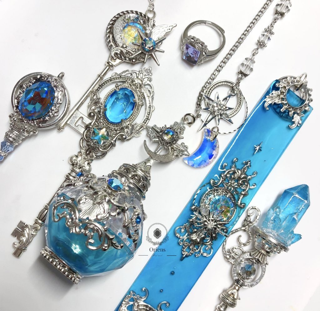 #こういうの創ってます

煌めきの魔法雑貨を制作しております🪄🌹💎