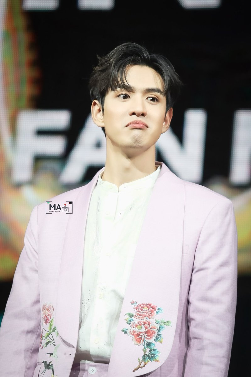 Milky_addict's tweet photo. มาเดาดีกว่า ใน Set จะแบบใด 

เอิ๊กอ๊าก ? ~ 

ไม่น่ามะ 555 

FILM THANAPAT 

#FLIPPEDxFILM https://t.co/lT6ziukcBa