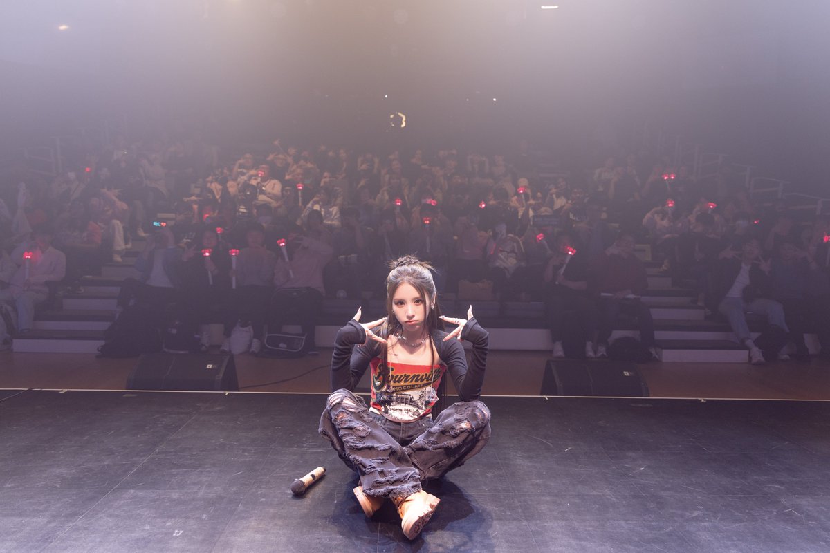 official_artms's tweet image. Can’t stop 희진 now 🔥
오늘부터 OURII의 알고리즘은 희진이 책임집니다
&amp;lt;K&amp;gt; 활동 같이 즐길 준비하세요!

#ARTMS
#HeeJin #희진
#K #Algorithm
#OURII