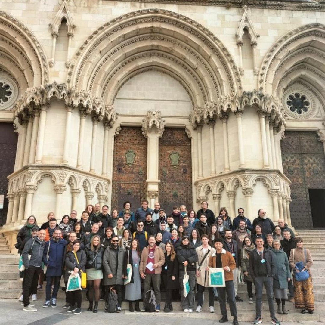 Después de un fin de semana intenso, desde #READ solo podemos agradecer a las personas que han participado, colaborado y asistido al #11ENAD. ❤️ La 11ª edición de los Encuentros Nacionales de #Diseño ha sido una vez más un éxito. ¡Nos vemos en el #12ENAD!