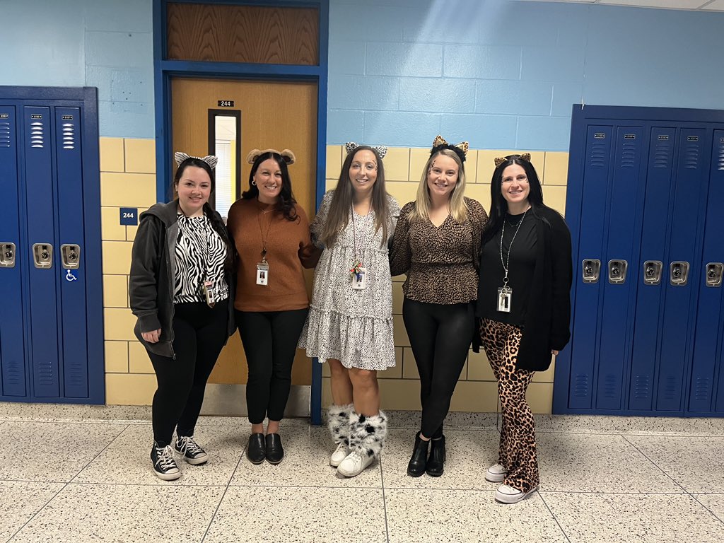 Mrs. Buckshaw (@mrsbuckshaw) on Twitter photo Happy Halloween!!! 🐆🧸🦓🖤
Featuring: Ms. Ramirez, Mrs. Hackett, Mrs. Sollo & Ms. Stilwagen
<a href="/rmms_s/">RMMS Principal</a> Happy Halloween!!! 🐆🧸🦓🖤
Featuring: Ms. Ramirez, Mrs. Hackett, Mrs. Sollo & Ms. Stilwagen
<a href="/rmms_s/">RMMS Principal</a>