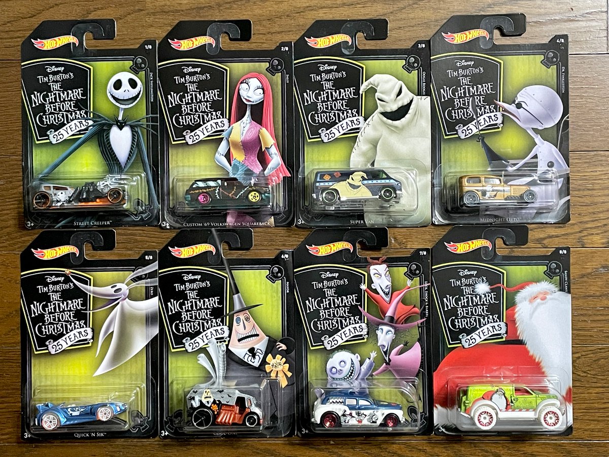 MagnetizingD's tweet image. Happy Halloween!
こんな日ぐらいしか出そうと思わないので5年ぶりぐらいにダンボールから出してきた。それなりにがんばってフルコンプした当時の思い出の品だしカードが好きで開けられないタイプのヤツ。
#ホットウィール
#ナイトメアービフォアクリスマス