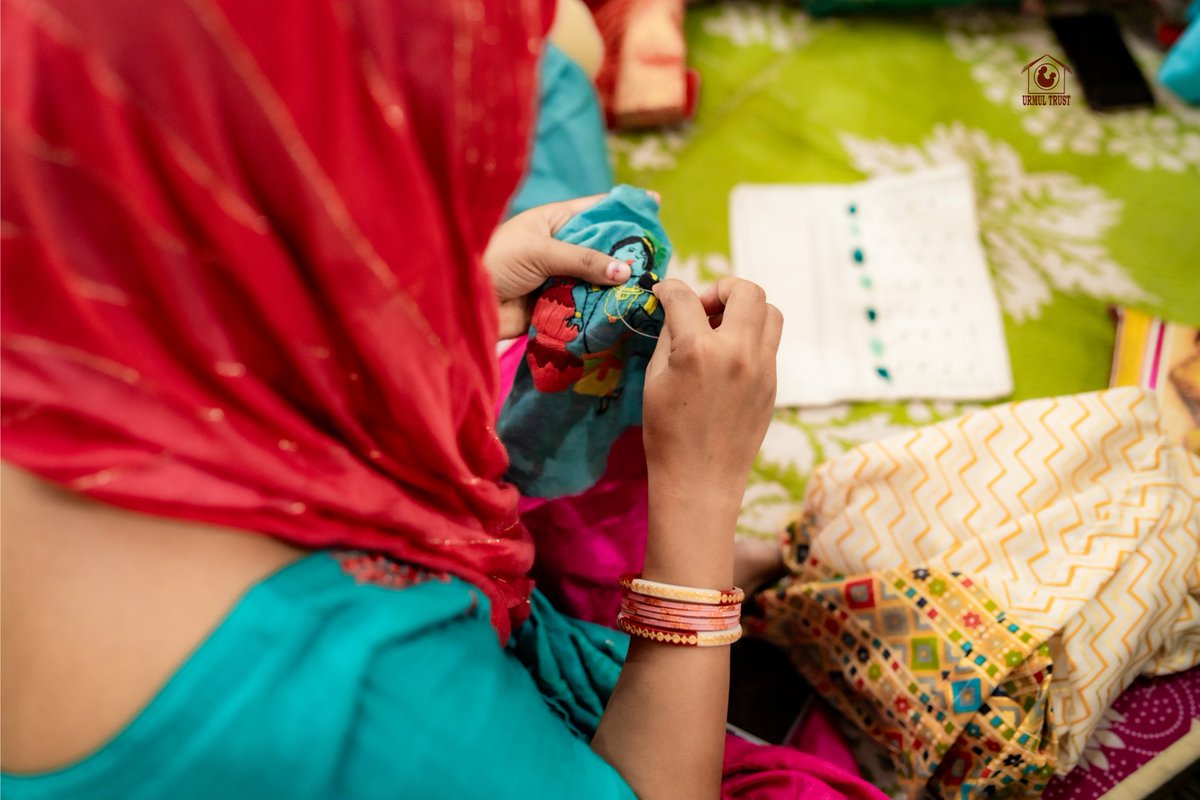 Urmultrust's tweet photo. Embroidery is the art of decorating fabric or other materials with needle and thread. It involves creating intricate and beautiful designs by stitching various patterns, motifs, and colors onto the fabric's surface. https://t.co/cI7jyGoZRO