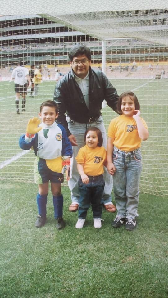 laus1788's tweet photo. ¡Feliz cumpleaños pa! @raulsarmiento 
Por un millón de años más contigo, aprendiendo y celebrando.
Gracias por tanto, gracias por todo… https://t.co/zZViGUqTGi