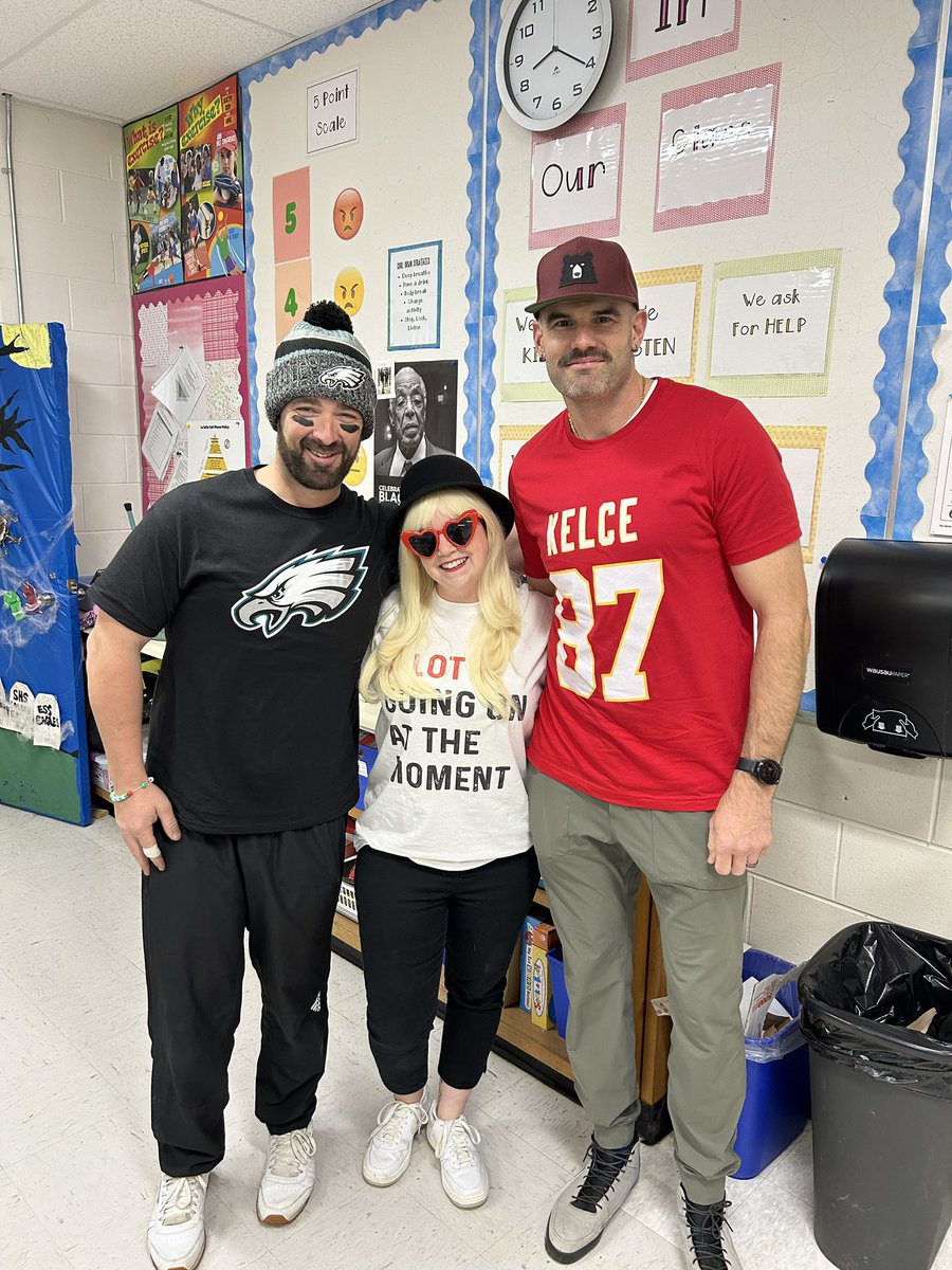 Happy Halloween!! <a href="/LaSalle_LDSB/">La Salle Secondary</a> <a href="/taylorswift13/">Taylor Swift</a> <a href="/tkelce/">Travis Kelce</a> <a href="/JasonKelce/">Jason Kelce</a>