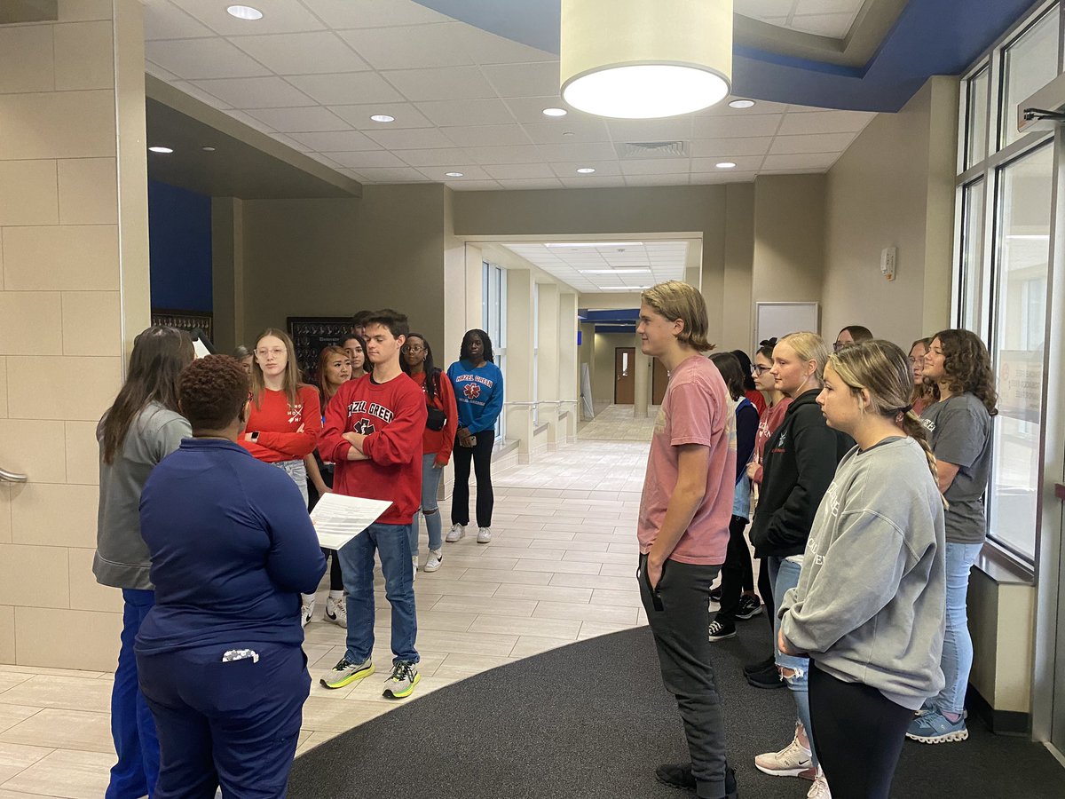 HazelGreenHOSA's tweet photo. On Friday 10/27 some HOSA member attended one of UAH’s HOSA days. Students participated in escape rooms, listened to simulated breathing, used the synthetic cadaver and AI learning tools, participated in telehealth and received information on the school and its programs. https://t.co/URTiotxGC7