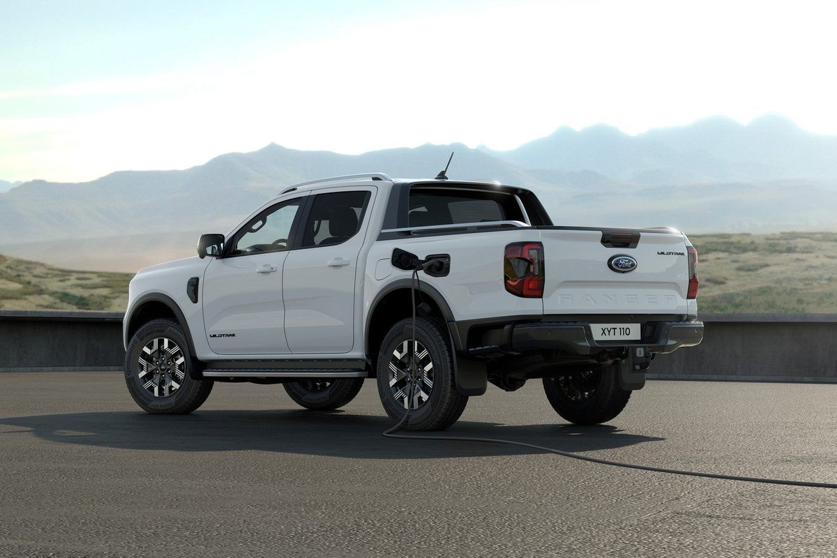 Ford Ranger PHEV will use 2.3 Ecoboost and electric power for ‘more than’ 600Nm. Full details here: buff.ly/45bKKVk