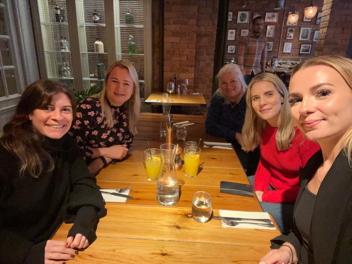 ✨ TEAM LUNCH ✨

Yesterday we enjoyed a delicious lunch at Pleased To Meet You courtesy of <a href="/MattRebel_Lion/">Matt Jones</a> - thanks!!

It was lovely and refreshing to to take time out of our day and talk about work, life and everything in between.

What do you do to refresh and bond as a team?