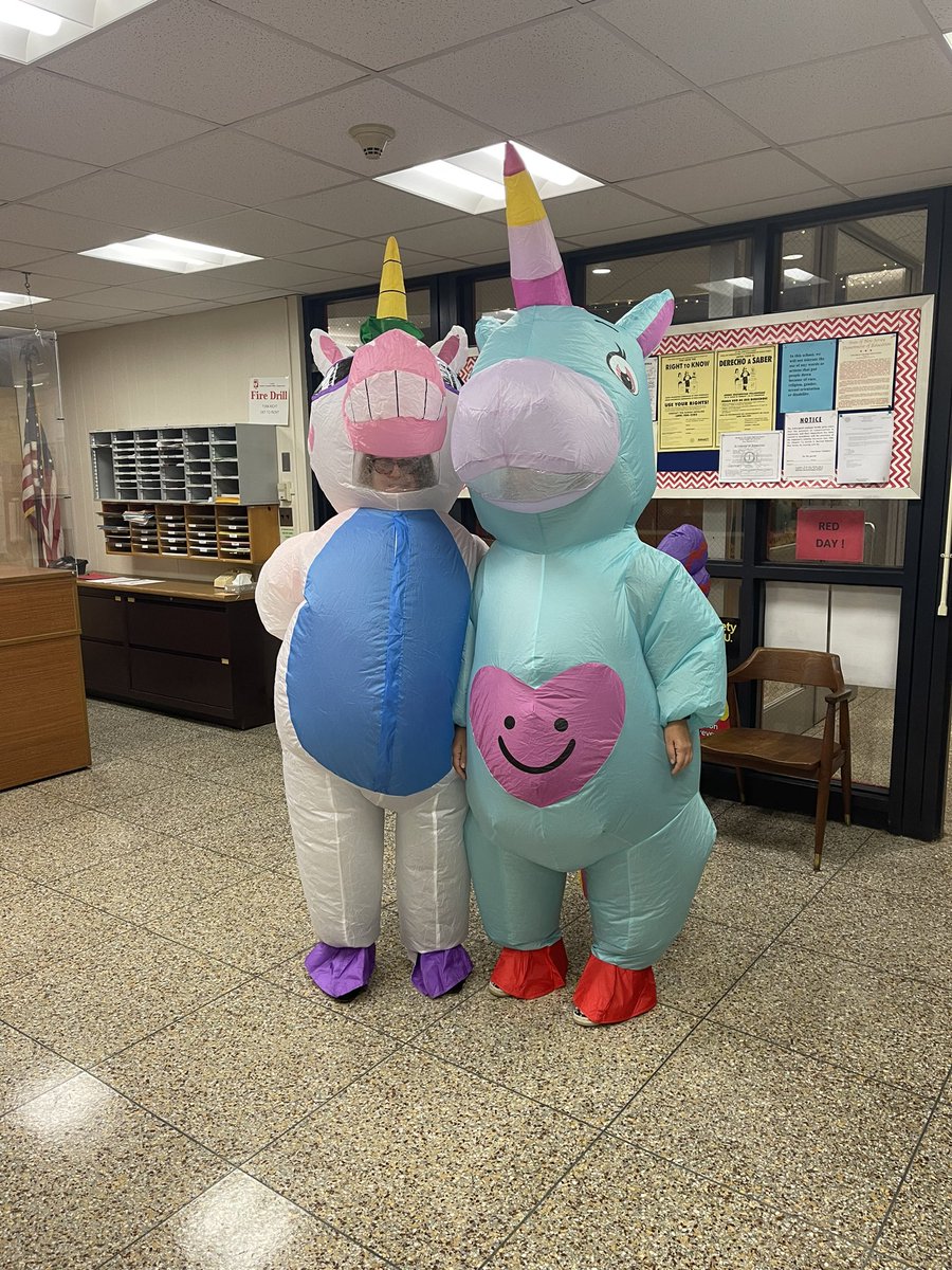 D Kaszuba (@mrsdkaszuba) on Twitter photo Spartan Spirit on Halloween! Love these collaborations! <a href="/MsKWeldon/">Kelly Weldon</a> <a href="/mrsghagerman/">Gina Hagerman</a> <a href="/Mr_KJackson/">Mr. Jackson</a> Spartan Spirit on Halloween! Love these collaborations! <a href="/MsKWeldon/">Kelly Weldon</a> <a href="/mrsghagerman/">Gina Hagerman</a> <a href="/Mr_KJackson/">Mr. Jackson</a>