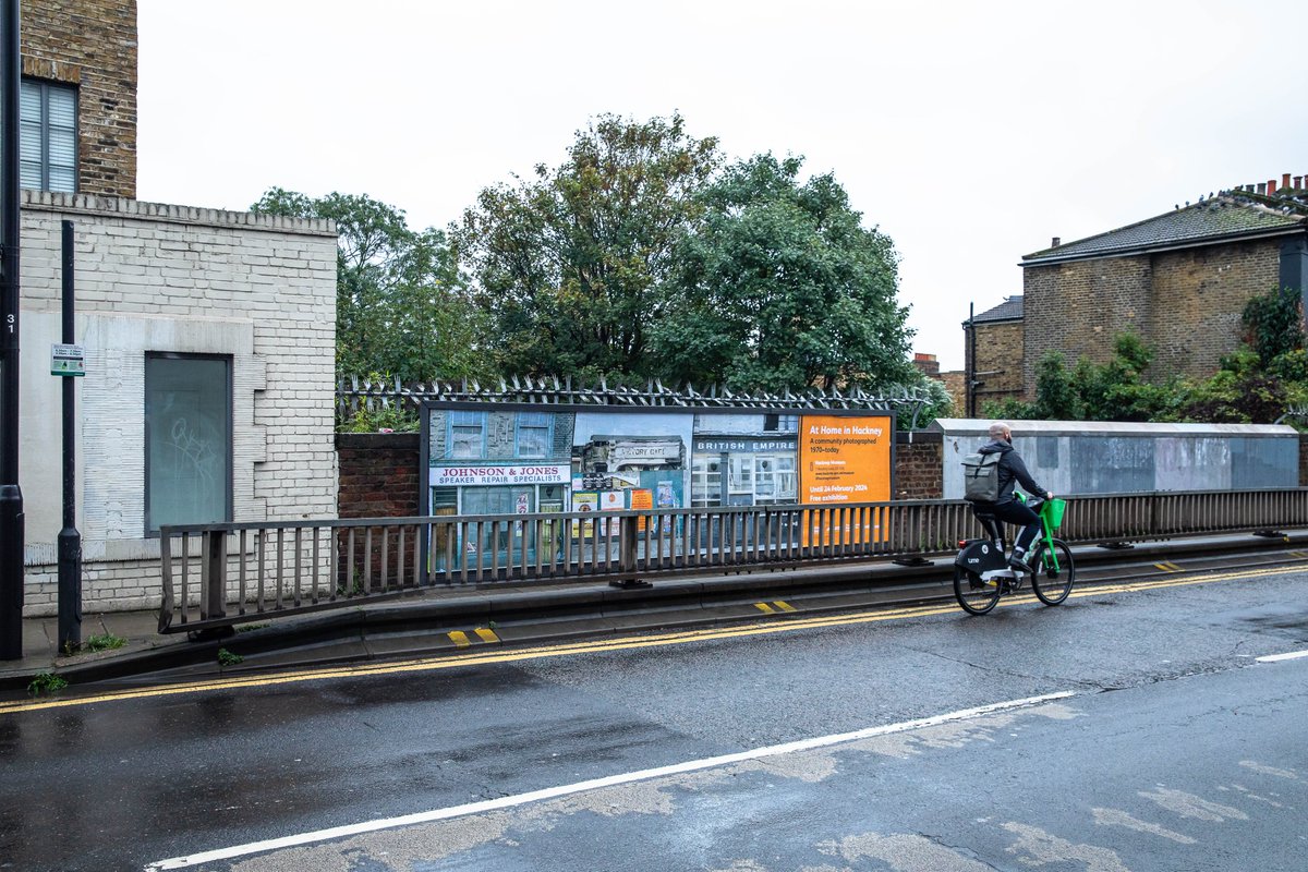 Our pop-up outdoor exhibition is up around the borough! Many of the photos are displayed near to where they were taken.📸 See all the billboard locations here👉 bit.ly/HackneyBillboa…… until 5th November. In partnership with JACK ARTS, part of the @buildhollywood family.