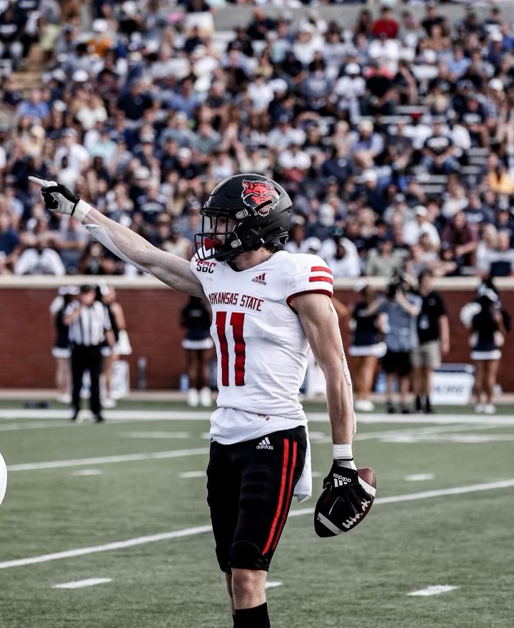 MaddoxSpencer14's tweet photo. Thank you @CoachDLett for believing in me and giving me my first FBS offer to @AStateFB @CoachDrafts @CoachRGarth @PhiferShannon @Coach_Crews_ @NeaseFTBL https://t.co/mab7eBYHEQ