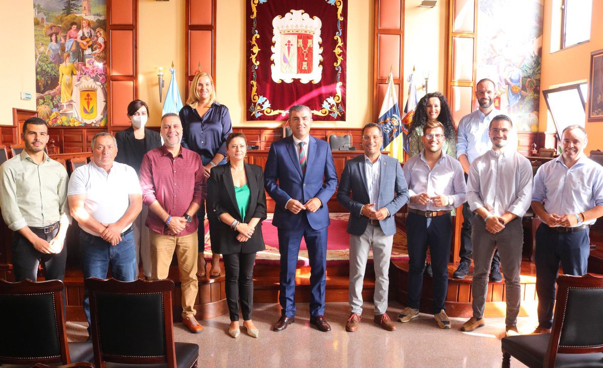 MDominguez_Glez's tweet photo. Hoy he estado la que ha sido mi casa durante años. Hablo del Ayuntamiento de Los Realejos:

Una visita que forma parte de la ronda de encuentros que tendré con las administraciones locales e insulares para escuchar las necesidades que tiene cada rincón de nuestra tierra (+) https://t.co/tYLP1LORtZ