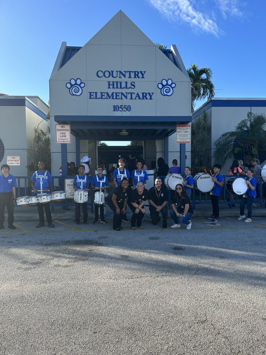 Let’s hear it for Coral Springs Middle School Band!!!!Another collaboration at CHE Halloween parade. From our team to yours Happy Halloween! #Trick_or_Treat @DirMWS @DrFlem71 @browardschools @BCPSNorthRegion