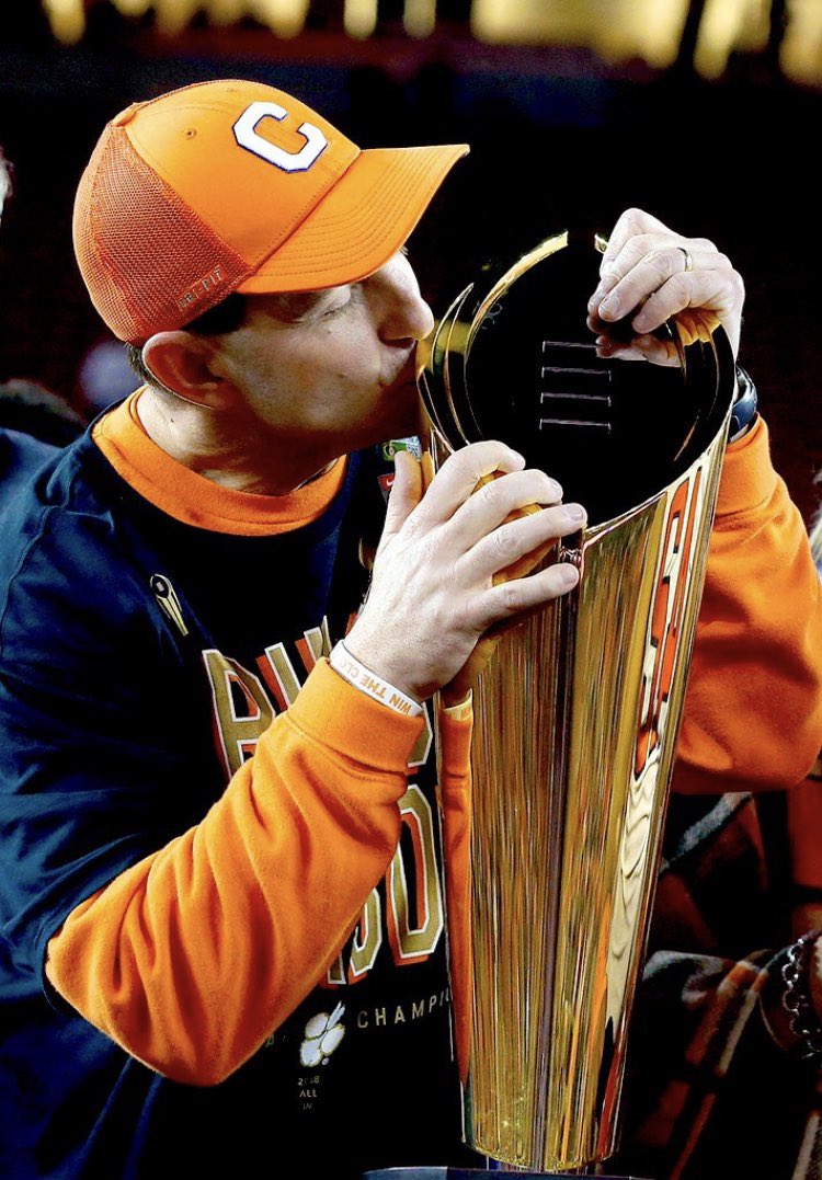 clemson_bias's tweet photo. There are 19 10+ win seasons in Clemson Football history.

12 of those are under Dabo Swinney from 2011-2022. https://t.co/02XJZVFZaO