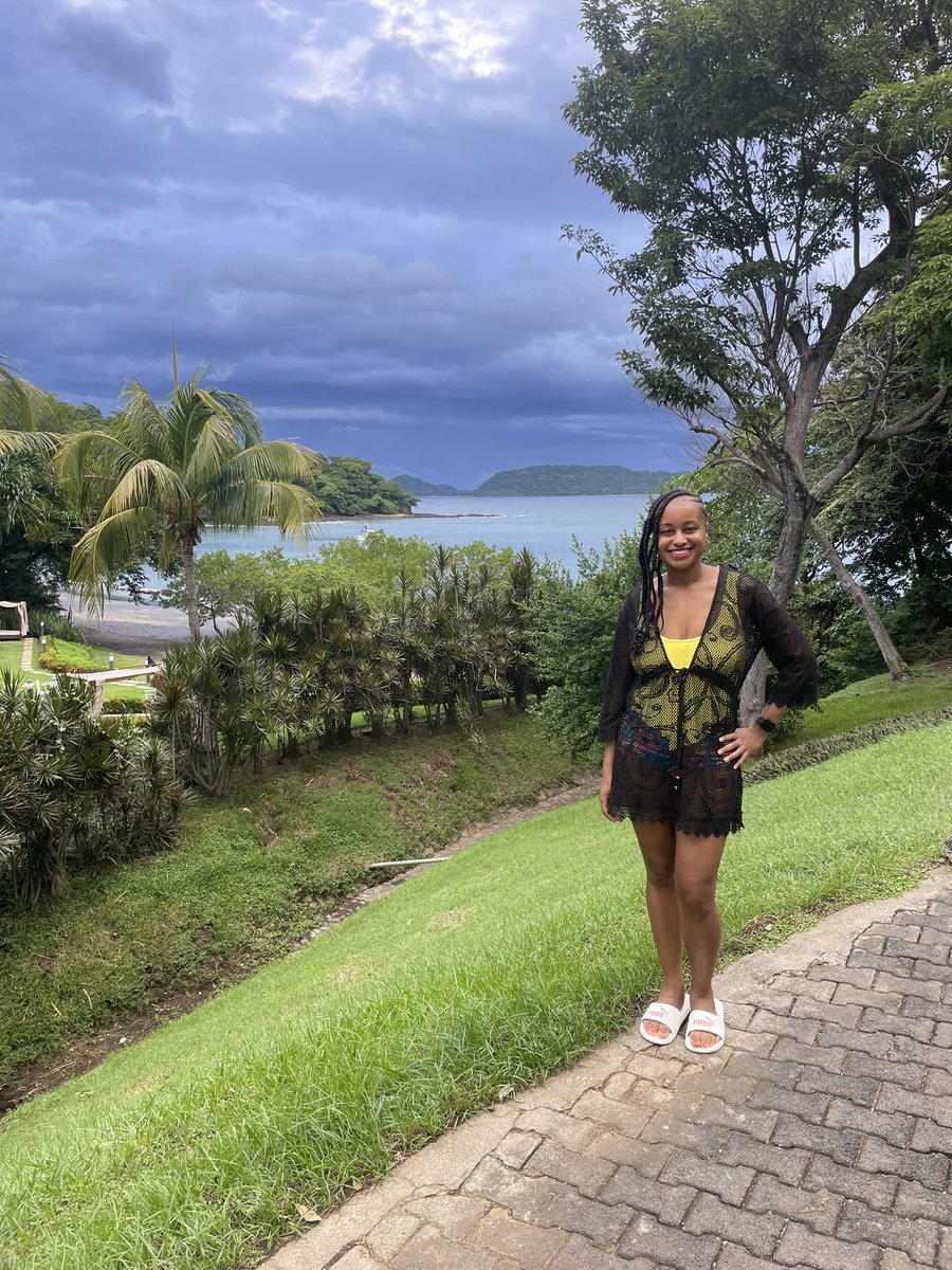 I’ve pressed my snooze button more times than I can count in the last couple of days. Post-vacation fatigue is real. 😅