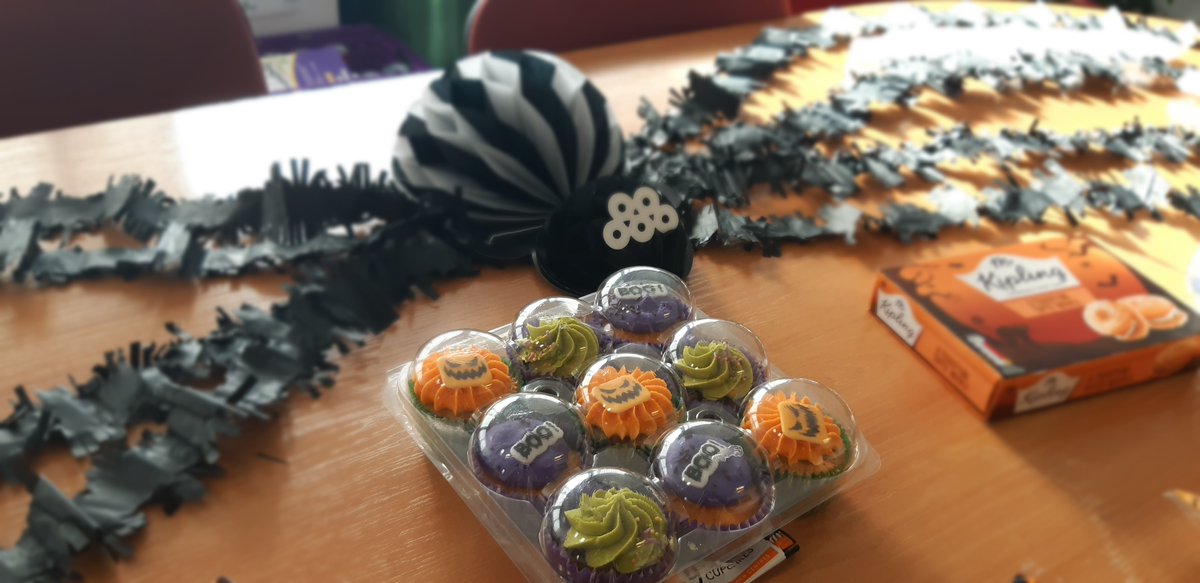 Comms365 tweet media