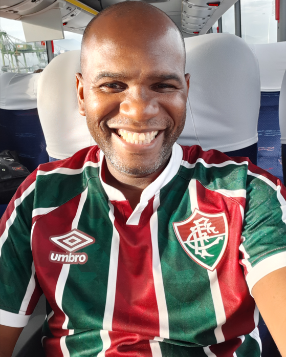 luizcantonio's tweet photo. Terça, 31 de outubro de 2023.
Cada manhã traz uma benção que só serve para esse dia, se não usamos hoje, ela vai se perder. Não deixe que cada dia pareça igual porque todos os dias são diferentes, estamos em constante processo de mudança.
#BomDia
#Faltam4Dias
#Seremos
🇭🇺🇭🇺🇭🇺 https://t.co/qlUJmlBUZU