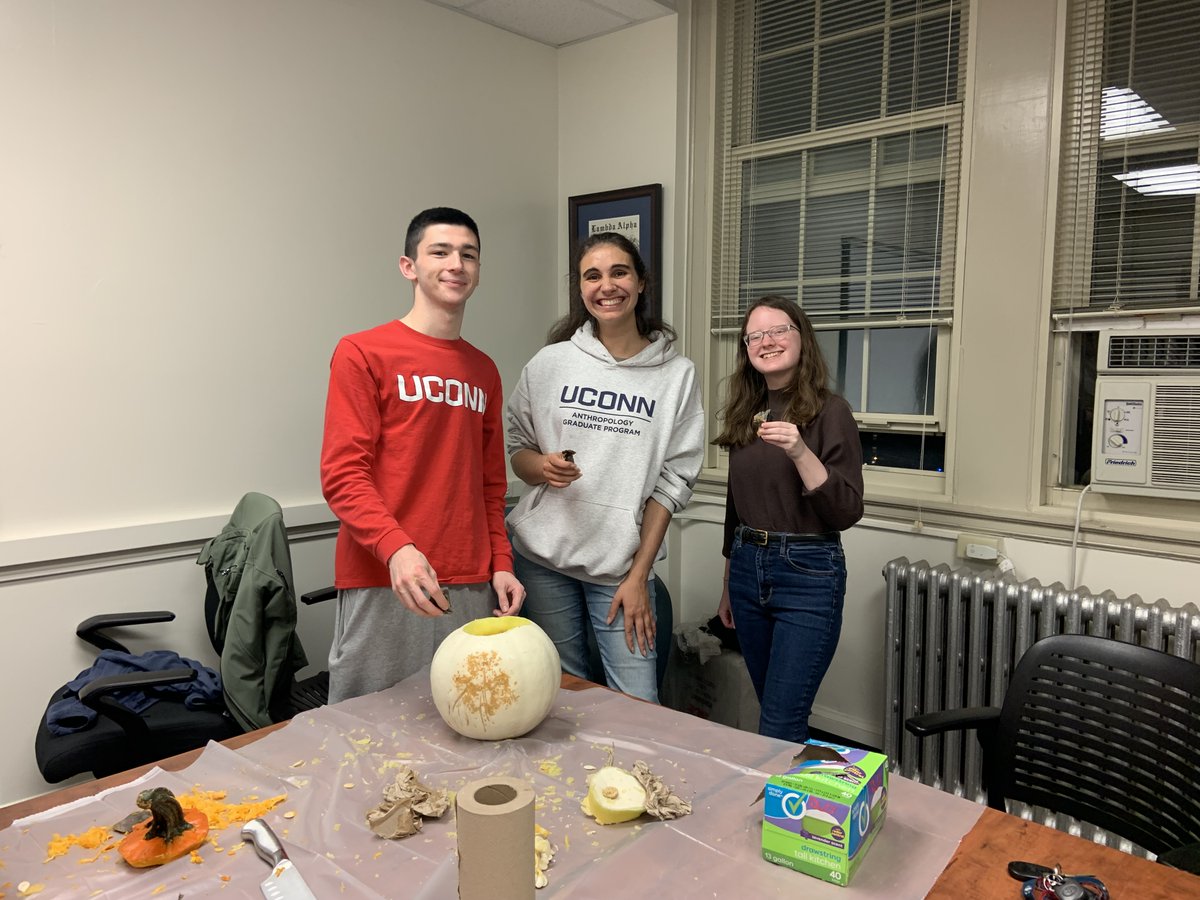 The UConn Anthropology Club had fun carving pumpkins using stone tools from the Lithic Technology Lab for their Halloween meeting! Join us Mondays from 6pm to 7pm in Beach 447A, and check out our Linktree at linktr.ee/uconnanthro for our UConntact page and department website!