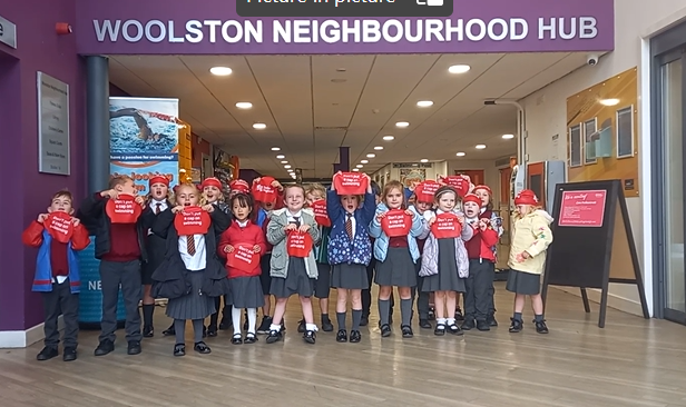 🌊 Don't put a cap on swimming! 🌊

These young swimmers are helping to raise awareness of the <a href="/Swim_england/">Swim England</a> campaign 'Don't Put a Cap on Swimming'.

livewirewarrington.co.uk/news/dont-put-…
🏊‍♂️🏊‍♀️ 🌟🏊‍♂️🏊‍♀️ 

#DontPutACapOnSwimming #SwimForLife #HealthyHabits