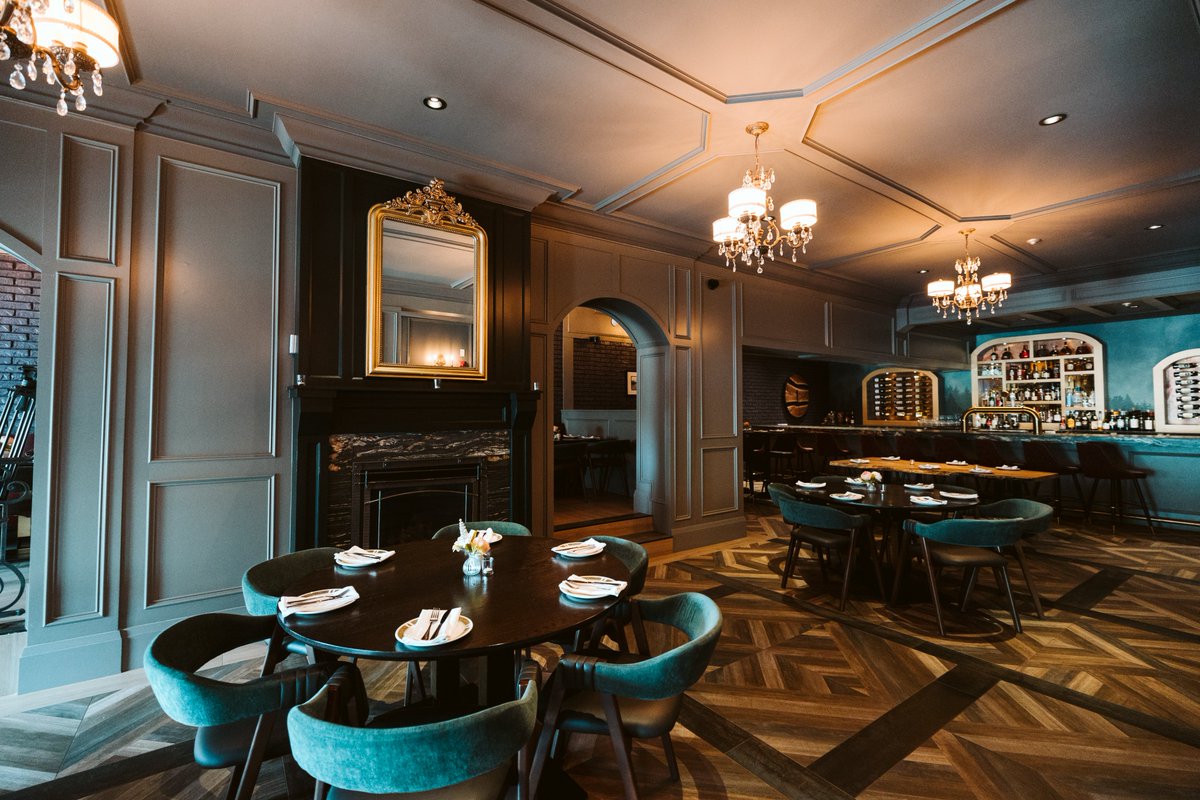 This swanky dining establishment, Gusto Grande is in the heart of downtown Lindsay, a Trent-Severn Trail Town, and a great destination for a weekend getaway! 

Follow this link to learn: tswtrailtowns.ca/lindsay/
#TSWTrailTowns @ExploreKL <a href="/LDChamber1962/">Lindsay Chamber</a> #Discoveron